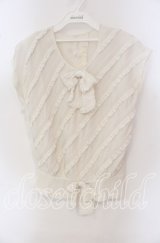 INGEBORG / 斜めピンタック使いブラウス  シロ O-25-09-23-056-LO-BL-OW-ZT262