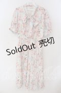 axes femme POETIQUE / フラワーキャットボウタイワンピース M マルチ O-25-09-23-110-AX-OP-OW-OS