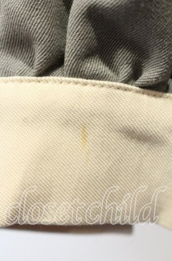 画像4: Fi.n.t / ミニブーケ刺繍クレリック衿ワンピース F グレー O-25-09-25-041-CA-OP-OW-OS