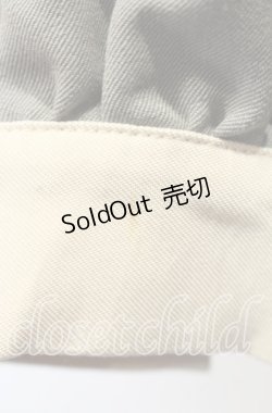 画像4: Fi.n.t / ミニブーケ刺繍クレリック衿ワンピース F グレー O-25-09-25-041-CA-OP-OW-OS