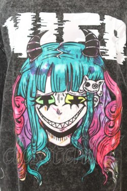 画像2: NieR Clothing / VINTAGE UNISEX BIG TEE【VIVID DEVIL GIRL】 Tシャツ F ブラック O-25-09-25-1029-PU-TS-YM-OS
