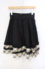 axes femme POETIQUE / バイカラーフリルミドルスカート  クロ O-25-09-25-007-AX-SK-IG-ZT039
