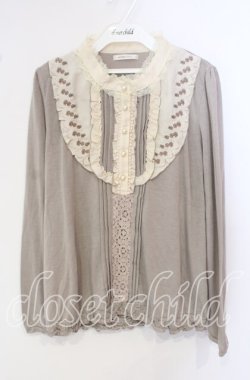 画像1: axes femme / 刺繍使いブラウス風プルオーバー M グレージュ O-25-09-25-018-AX-TO-OW-OS