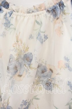 画像2: Fi.n.t / 花柄シャーリングブラウス  アイボリー O-25-09-25-032-CA-TO-OW-OS