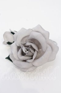 Victorian maiden / コサージュブローチ  グレー O-25-09-26-040-CL-AC-OW-ZT486