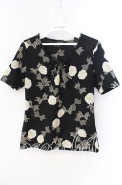 画像1: INGEBORG / カメリアリボン柄Tシャツ S クロ O-25-09-27-085-LO-TO-OW-OS