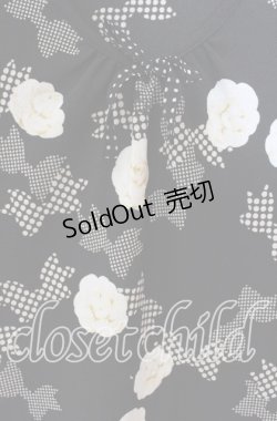 画像2: 【SALE】INGEBORG / カメリアリボン柄Tシャツ S クロ O-25-09-27-085-LO-TO-OW-ZT057