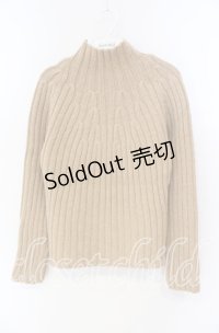 TOMATSU / 厚手リブニット  ベージュ O-25-09-27-093-LO-TO-IG-ZT380