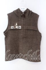 TOMATSU / 犬ワッペンヘジップ゛スト 38 ブラウン O-25-09-27-094-LO-TO-IG-ZT378