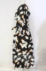 画像3: 【SALE】INGEBORG / モクレン柄セーラーワンピース  クロ O-25-09-27-009-LO-OP-OW-ZT337 (3)