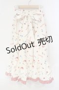 axes femme / ハローキティプリントスカート  アイボリー O-25-09-30-042-AX-SK-IG-OS