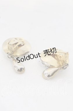 画像2: 【SALE】INGEBORG / ビジュー使いイヤリング  ゴールド O-25-09-30-1074-LO-AC-OW-ZT170
