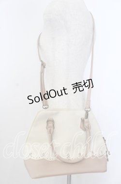 画像2: 【SALE】axes femme / ポーチ付スカラップブガッティバッグ  ピンク O-25-09-30-1011-AX-BG-OW-ZTK012