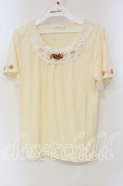 画像1: axes femme / フラワーモチーフ使いインナー  アイボリー O-25-09-30-097-AX-TO-IG-OS