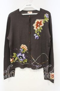 TOMATSU / フラワーアンゴラ混カーディガン  ブラウン O-25-10-06-065-LO-TO-IG-ZI