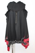 NieR Clothing / 着物風袖 FRONT ZIP付きOFF-SHOULDER PARKA【CROSS】 パーカー  ブラック×レッド O-25-10-11-1054-PU-TO-IG-OS
