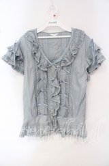 PINK HOUSE / はしごレースサテンリボンフリルブラウス  サックス O-25-10-16-055-LO-BL-IG-OS