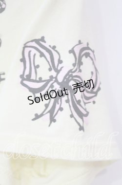 画像3: Emily Temple cute / ネックレスプリントTシャツ  イエロー O-25-10-18-035-ET-TS-IG-OS