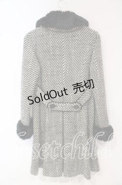 画像3: 【SALE】Emily Temple cute / ベロアリボンファー付きコート  クロ×オフ O-25-10-18-037-ET-CO-IG-ZT-C010