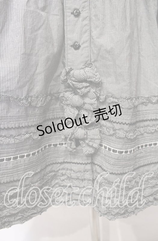 画像3: PINK HOUSE / ギンガムチェックフードワンピース【お直しあり】  クロ O-25-10-18-074-LO-OP-IG-OS (3)