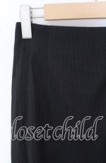 画像2: 【SALE】TOMATSU / シャドーストライププレーンスカート  クロ O-25-10-19-052-LO-SK-IG-ZT221 (2)