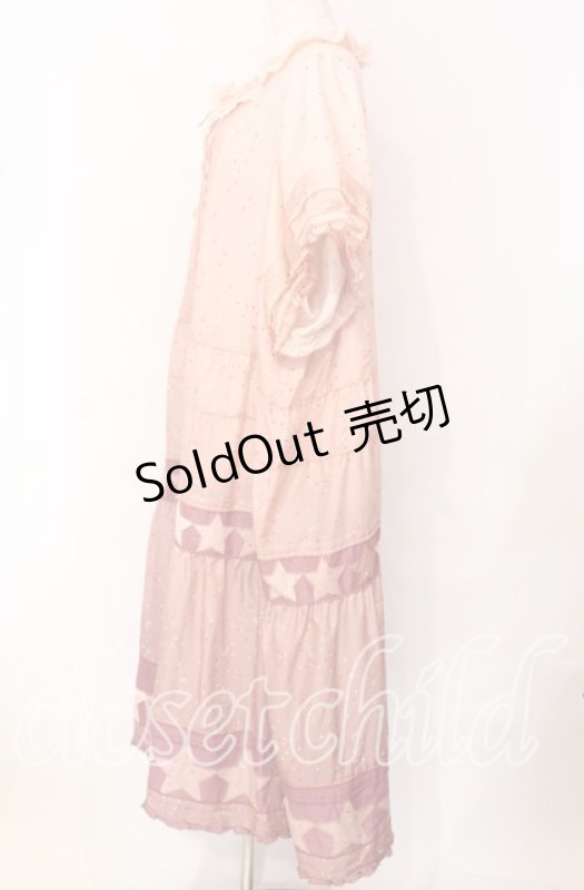 画像4: PINK HOUSE / Starry Sky プリントパッチワークワンピース【お直しあり】 生地付け足し（通常よりも大きなサイズ） ピンク O-25-10-19-085-LO-OP-IG-OS (4)