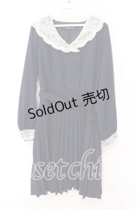 an another angelus / レース襟プリーツワンピース F ネイビー O-25-10-20-047-CA-OP-OW-ZT054