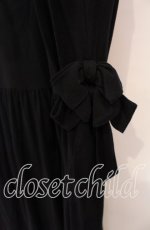 画像2: 【SALE】KANEKO ISAO / サイドリボンカットジャンパースカート  クロ O-25-10-21-033-EL-OP-IG-ZT392 (2)