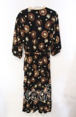 画像4: 【SALE】KANEKO ISAO / 花額縁柄ワンピース  クロ O-25-10-21-106-EL-OP-OW-ZT354 (4)