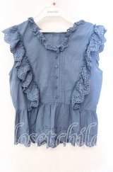 an another angelus / ローズコットンレース使いノースリーブブラウス F ブルー O-25-10-21-119-CA-BL-OW-ZT034