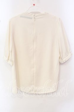 画像3: an another angelus / ヨークローズ刺繍プルオーバーブラウス F アイボリー O-25-10-21-120-CA-BL-OW-OS