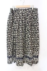 KETTY / 小薔薇柄ロングスカート LL クロ×ネイビー O-25-10-21-018-EL-SK-IG-ZT49