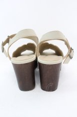 画像3: 【SALE】Fi.n.t / 小花刺繍ウッドライクソールサンダル M アイボリー O-25-10-23-1053-CA-SH-IG-ZTK022 (3)