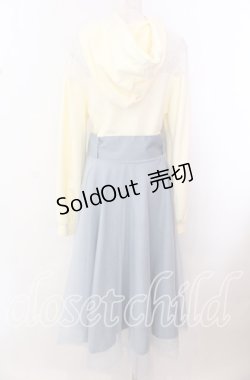 画像4: Favorite / オフショルパーカーと3層チュールスカートがふんわり舞う春風ワンピース M アイボリー×サックス O-25-10-23-093-LO-OP-IG-OS
