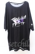 TRAVAS TOKYO / 昇華転写プリント Tシャツ  ブラック O-25-10-24-042-PU-TS-YM-OS