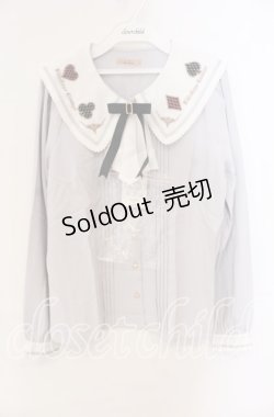 画像1: Amavel / トランプのデコレーションケーキブラウス F サックス(限定色) O-25-10-25-049-CA-BL-OW-OS