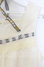 画像2: 【SALE】axes femme / ストライプホルターキャミソール  アイボリー O-25-10-25-078-AX-TO-IG-ZT015 (2)