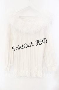 EATME / フェイクファーオフショルダーニットワンピ F シロ O-25-10-28-079-LO-TO-OW-OS