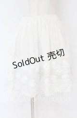 BPN / フラワー配色スカート M ホワイト O-25-10-29-110-GO-SK-IG-OS