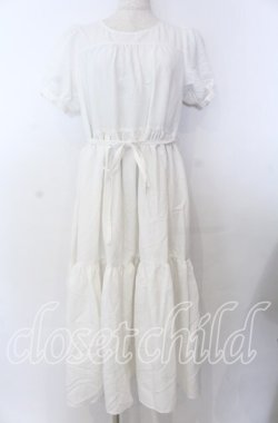 画像1: axes femme POETIQUE / ティアードロングワンピース  シロ O-25-10-30-1064-AX-OP-IG-OS