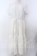 画像1: axes femme POETIQUE / ティアードロングワンピース  シロ O-25-10-30-1064-AX-OP-IG-OS (1)
