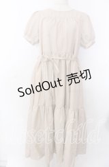 axes femme POETIQUE / ティアードロングワンピース  アイボリー O-25-10-30-1065-AX-OP-IG-OS