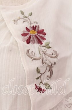 画像2: axes femme / 刺繍入ケープブラウス  オフ O-25-10-30-1098-AX-BL-IG-OS