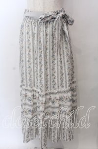 axes femme / ストライプフラワー柄スカート  アイボリー O-25-10-30-1113-AX-SK-IG-ZT209