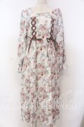 axes femme / フレーズローズ柄ワンピース F キナリ O-25-10-30-1016-AX-OP-OW-OS
