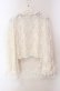 画像4: axes femme / 起毛レース姫袖風ボレロ  オフ O-25-10-30-057-AX-TO-IG-OS (4)