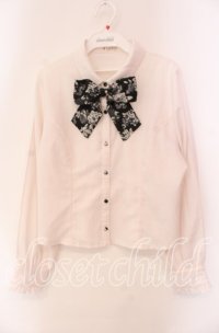 axes femme / ジャカードリボン付ブラウス  オフ×クロ O-25-10-30-058-AX-BL-IG-ZT054