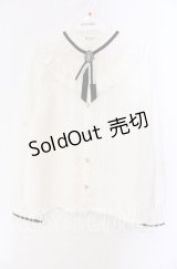 axes femme / ブローチ付きヨークレースブラウス  オフ O-25-10-30-060-AX-BL-IG-OS