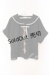 axes femme / 扇子×紅葉刺繍セーラーブラウス F クロ O-25-10-30-065-AX-BL-IG-OS