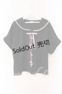axes femme / 扇子×紅葉刺繍セーラーブラウス F クロ O-25-10-30-065-AX-BL-IG-OS